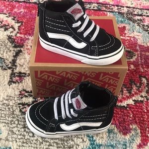 Sk8-Hi top vans for toddler